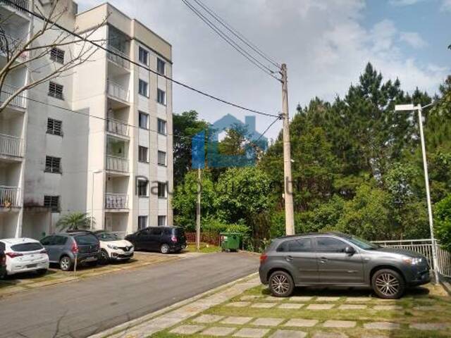 #241 - Apartamento para Venda em Cotia - SP