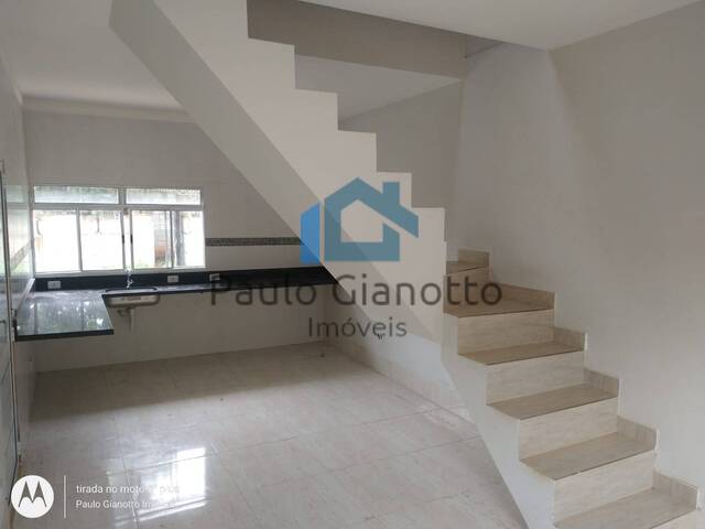 Casa para Locação em Cotia - 4