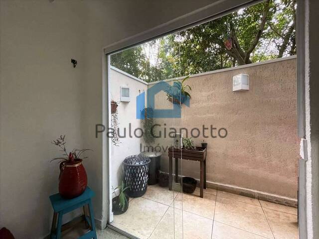 Apartamento para Venda em Cotia - 5