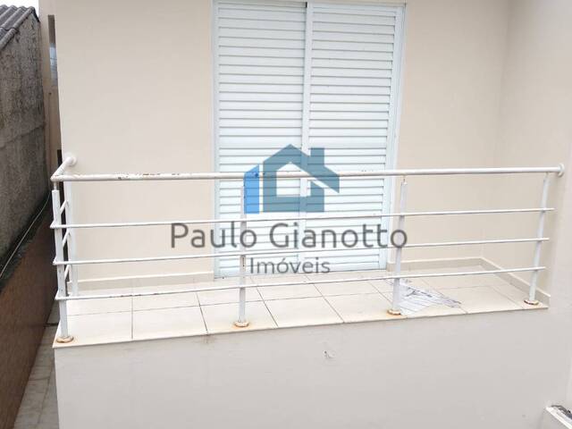 Casa para Locação em Cotia - 2