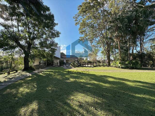 Venda em Granja Viana - Carapicuíba