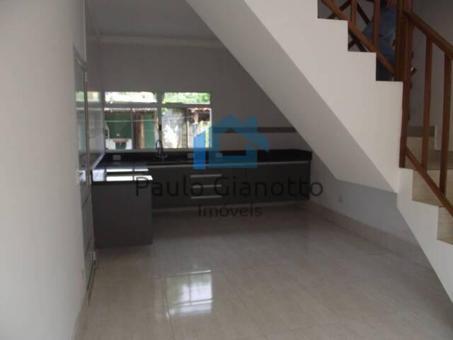 Casa para Locação em Cotia - 4