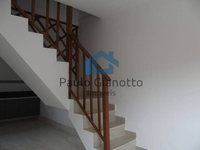 Casa para Locação em Cotia - 5