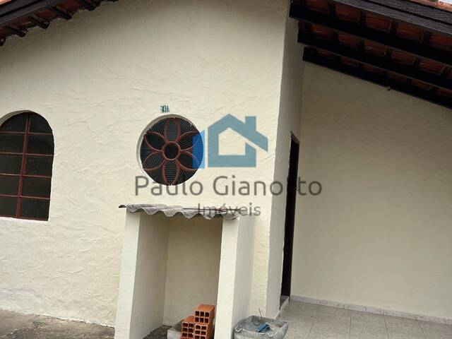 #696 - Casa para Venda em Cotia - SP - 2