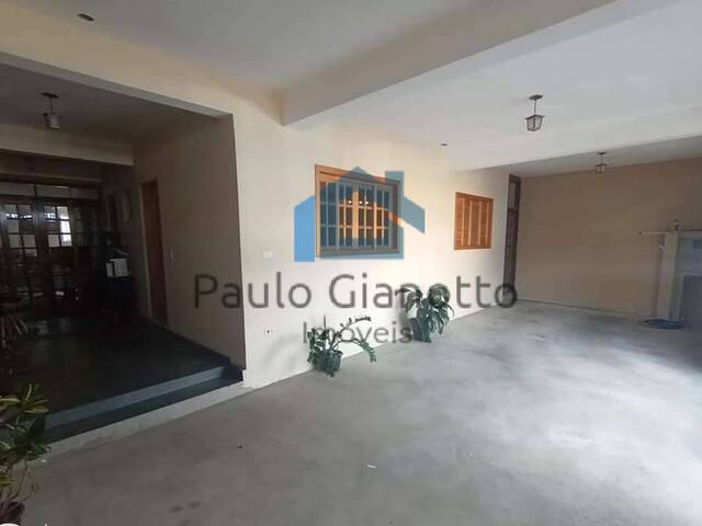 #1143 - Casa para Venda em Cotia - SP