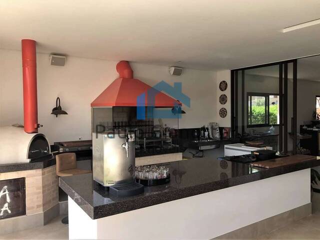 Mansão para Venda em Cotia - 5
