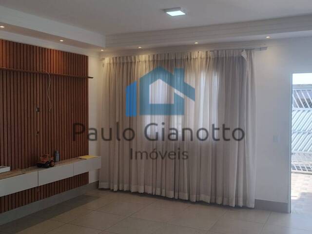 Casa para Locação em Cotia - 4