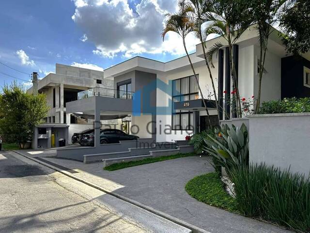Casa em condomínio para Venda em Carapicuíba - 2