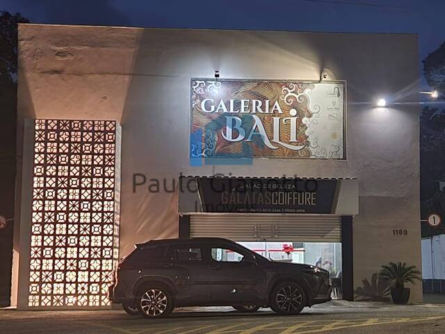 Salão Comercial para Locação em Cotia - 4