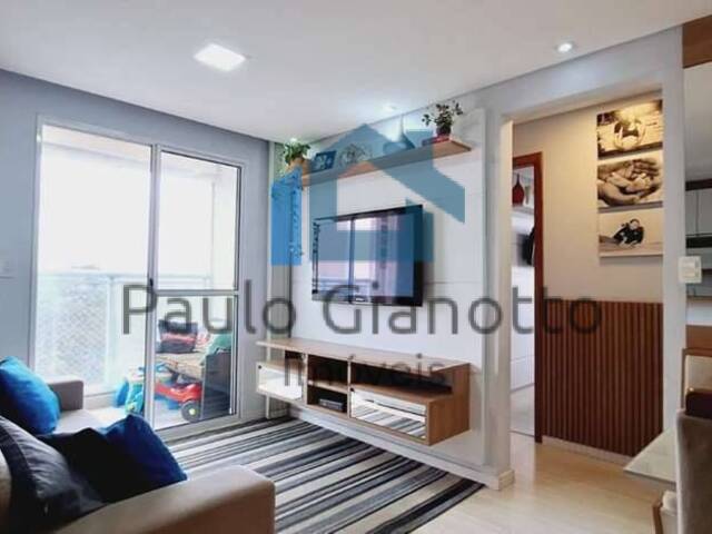 #1318 - Apartamento para Venda em Carapicuíba - SP - 2