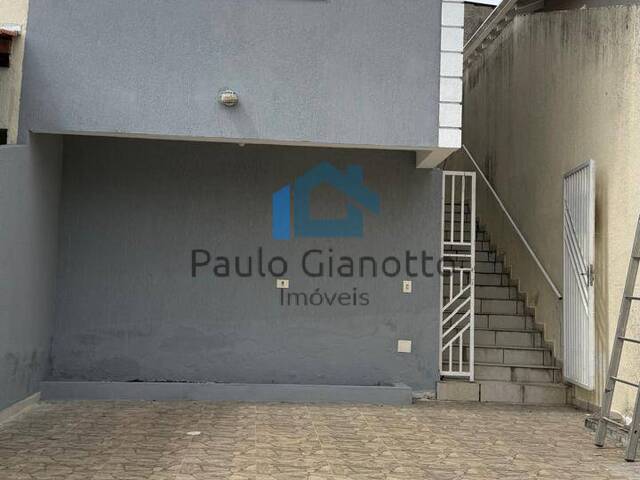 #004 - Casa em condomínio para Locação em Cotia - SP - 1