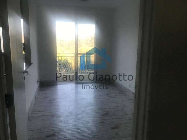 #006 - Apartamento para Locação em Carapicuíba - SP - 1