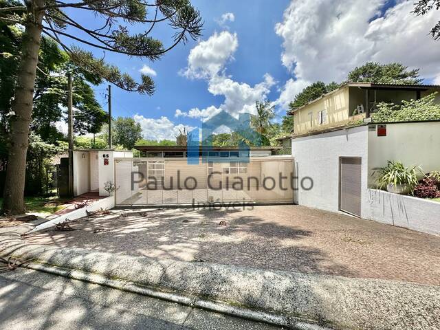 #593 - Casa para Venda em Cotia - SP