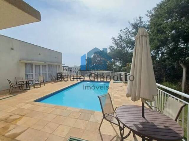 #27 - Apartamento para Venda em Cotia - SP