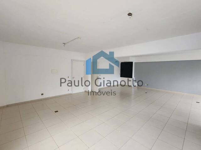 Sala para Venda em Cotia - 5