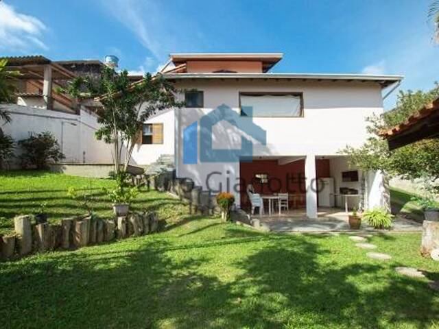 #32 - Casa para Locação em Cotia - SP