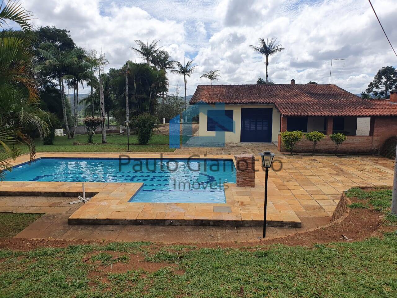 Chácara à venda com 3 quartos, 150m² - Foto 4