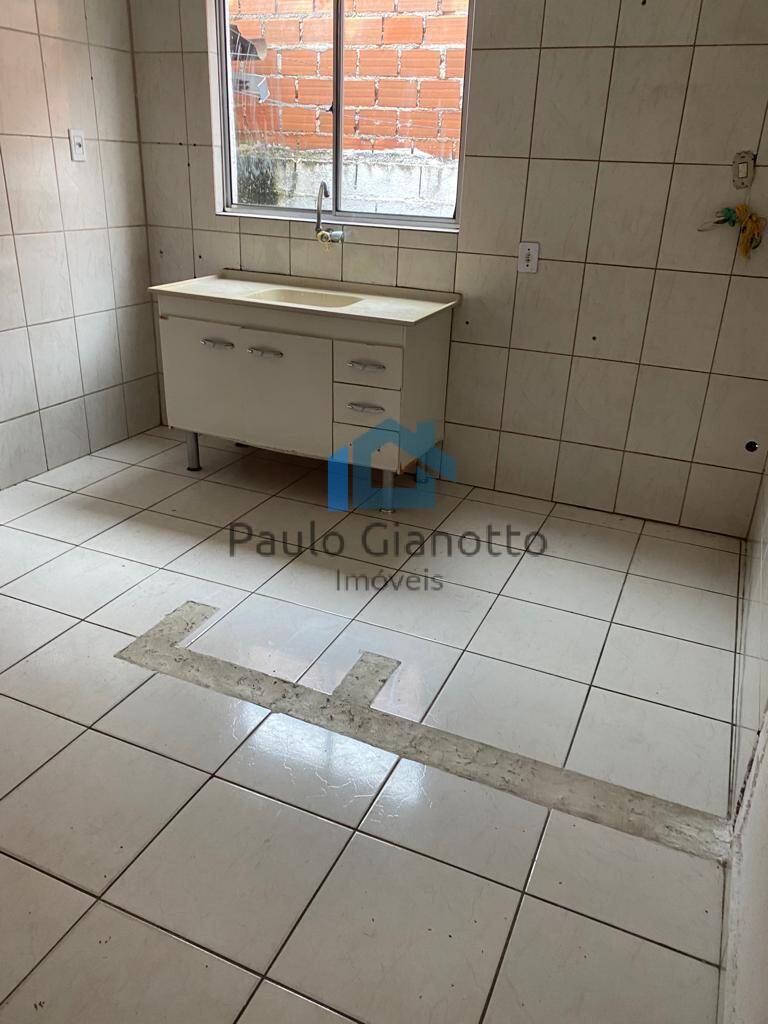 Casa, 2 quartos, 100 m² - Foto 2