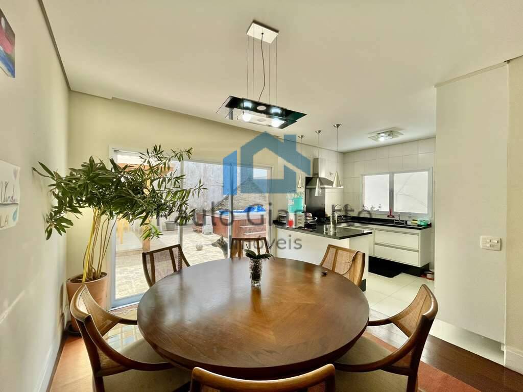 Casa de Condomínio à venda com 3 quartos, 173m² - Foto 5