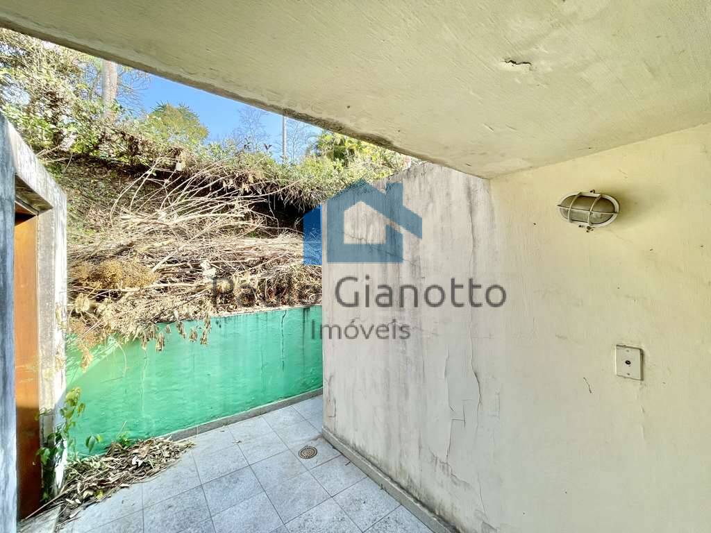 Casa à venda com 4 quartos, 253m² - Foto 42