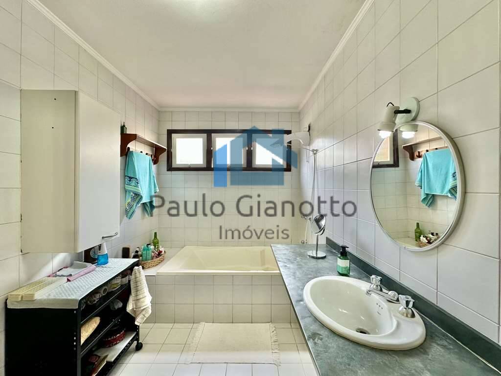 Casa, 4 quartos, 218 m² - Foto 44