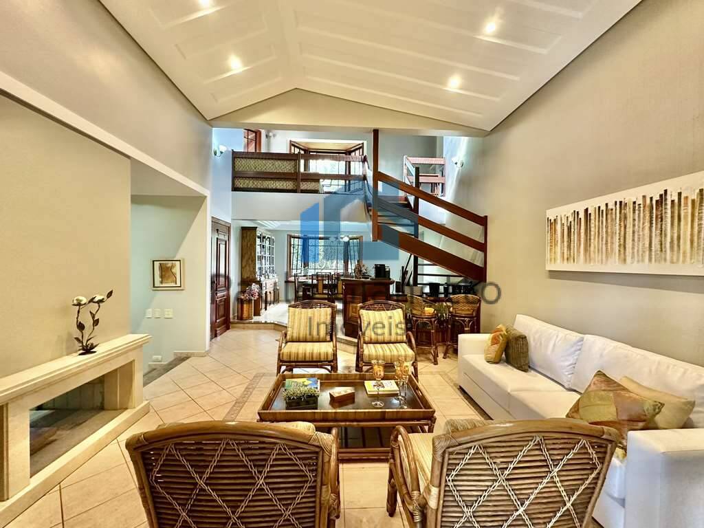 Casa de Condomínio à venda com 3 quartos, 604m² - Foto 13