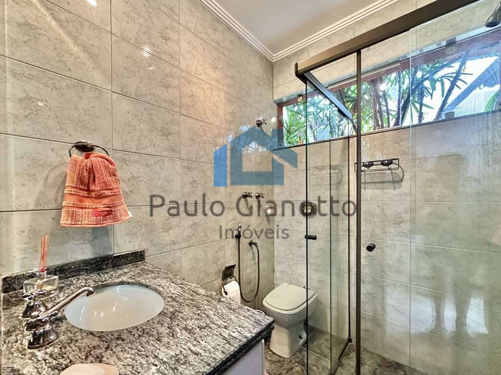 Casa de Condomínio à venda com 3 quartos, 604m² - Foto 35
