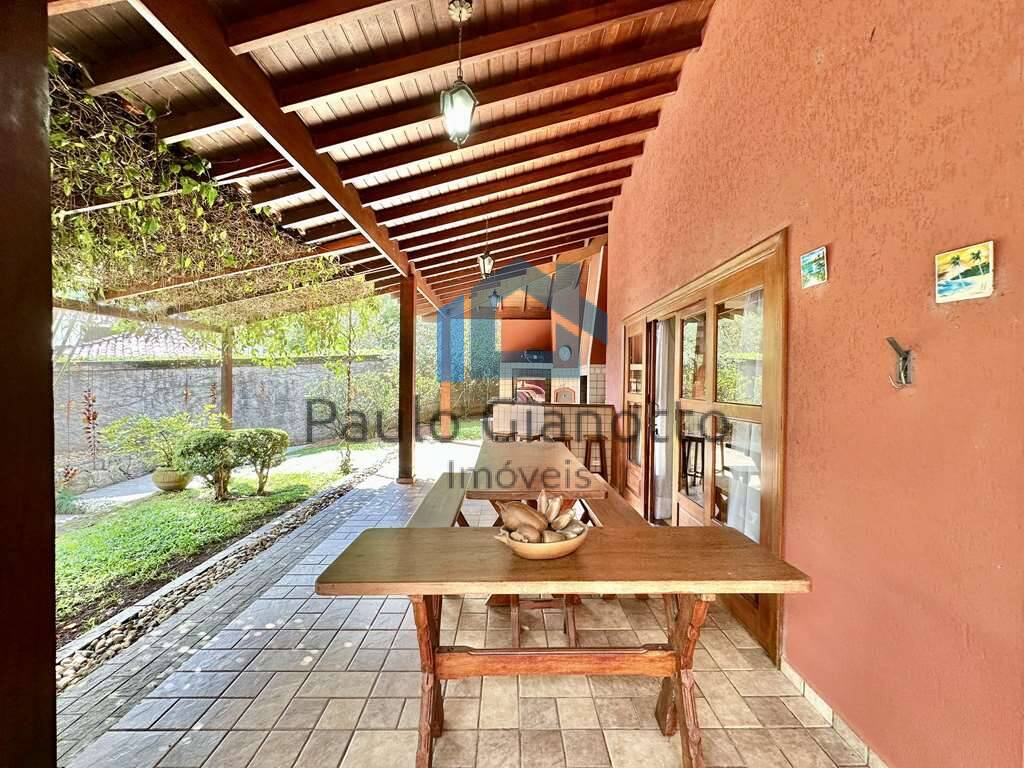 Casa de Condomínio à venda com 3 quartos, 604m² - Foto 38