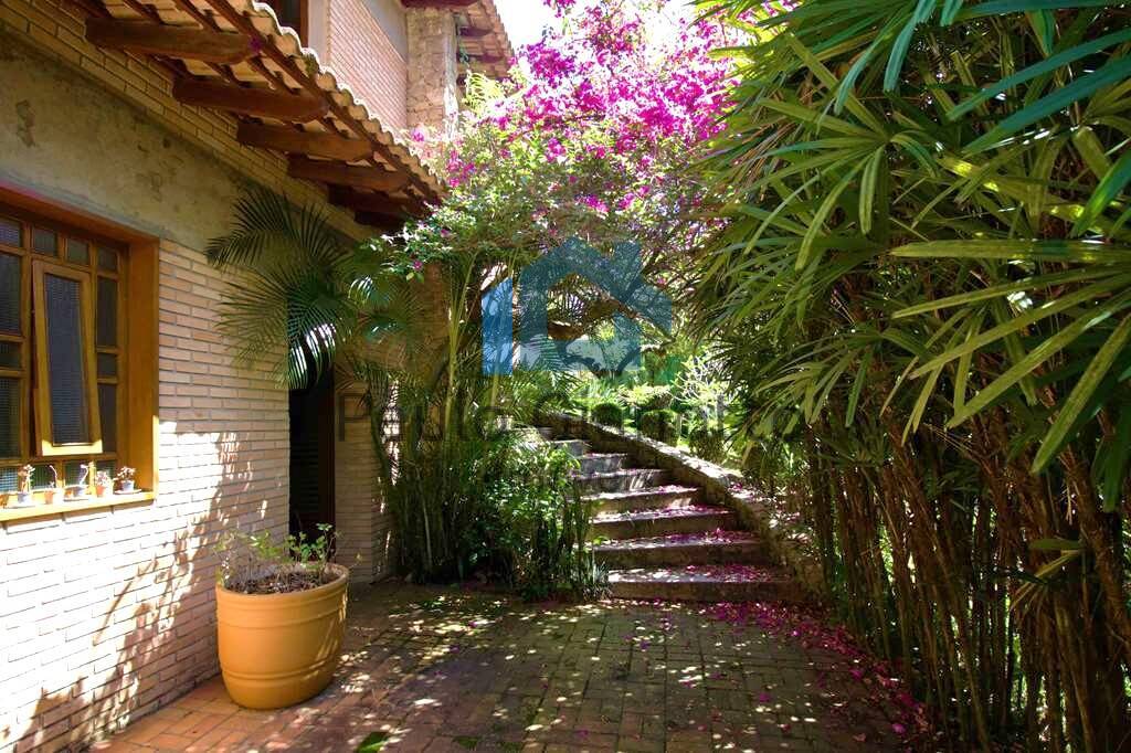 Casa de Condomínio à venda com 7 quartos, 628m² - Foto 36