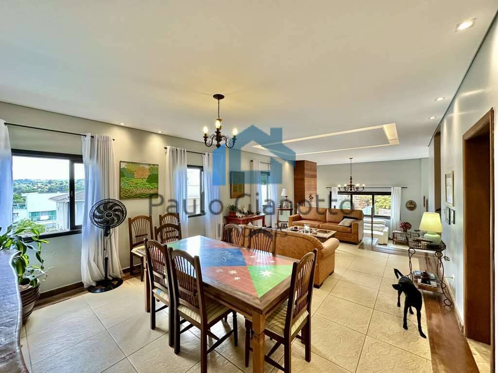 Casa de Condomínio à venda com 3 quartos, 330m² - Foto 9