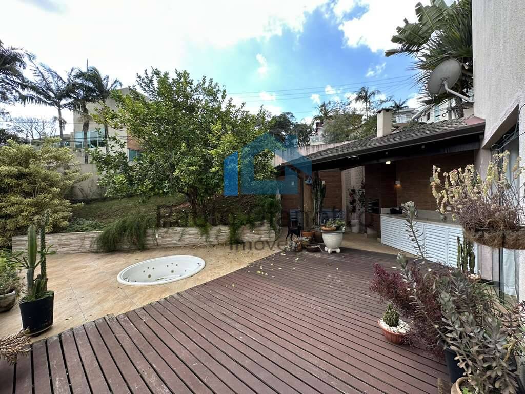 Casa de Condomínio à venda com 3 quartos, 330m² - Foto 26