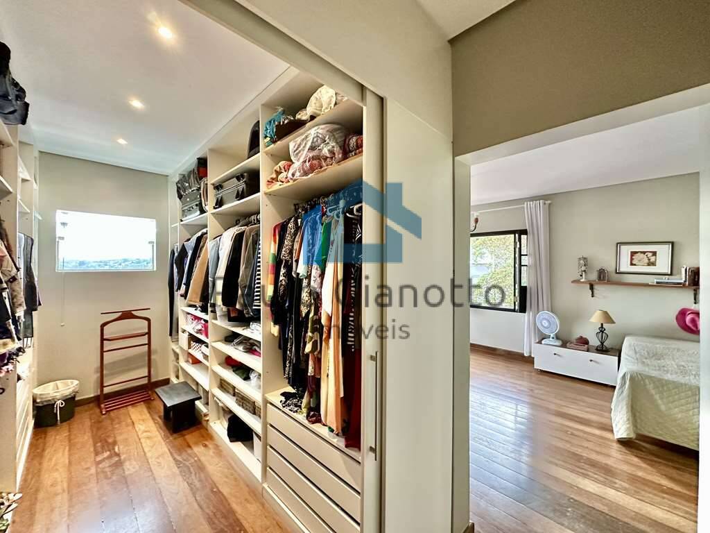 Casa de Condomínio à venda com 3 quartos, 330m² - Foto 45