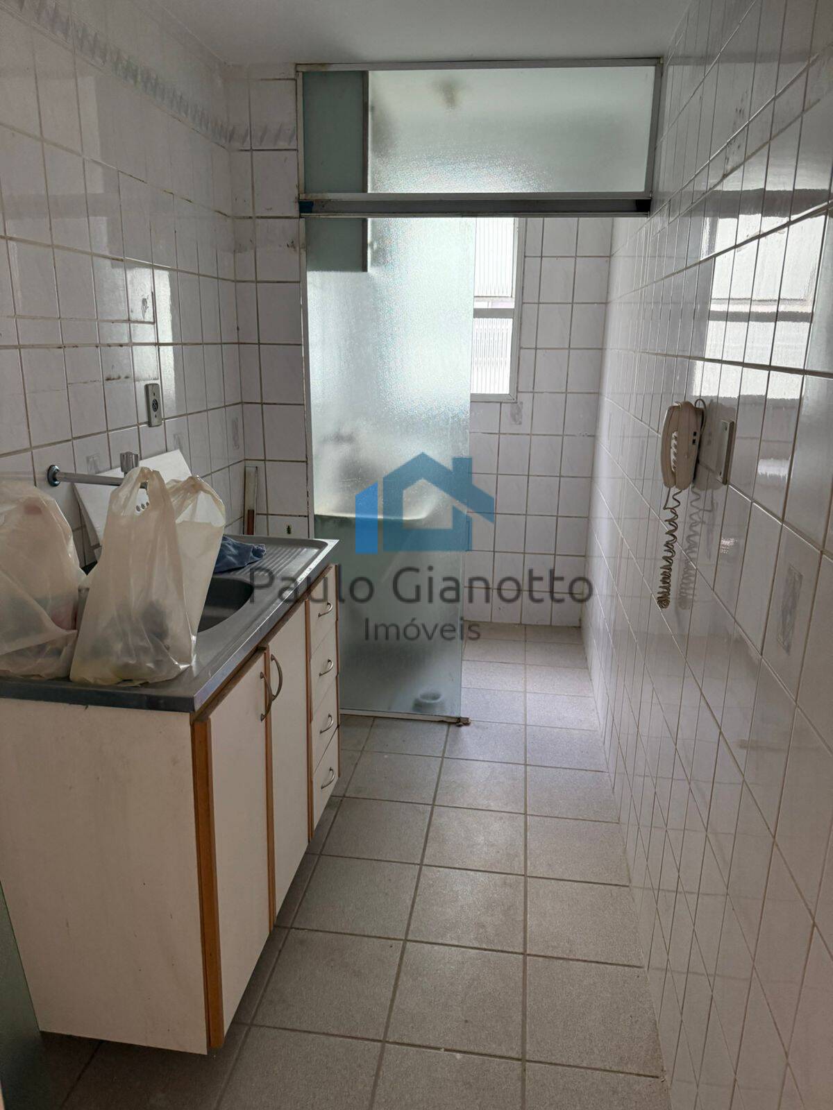 Apartamento para alugar com 2 quartos, 50m² - Foto 3