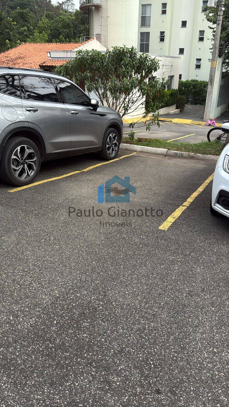 Apartamento para alugar com 2 quartos, 50m² - Foto 11