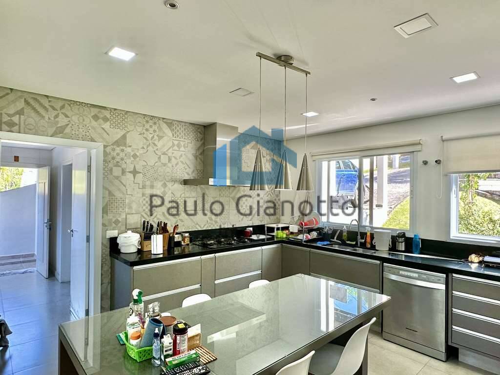 Casa de Condomínio à venda com 5 quartos, 375m² - Foto 20