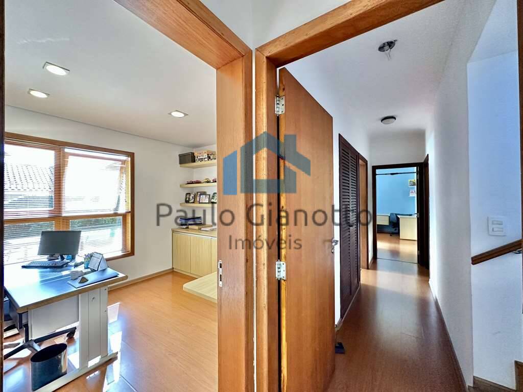 Casa de Condomínio à venda com 4 quartos, 359m² - Foto 32