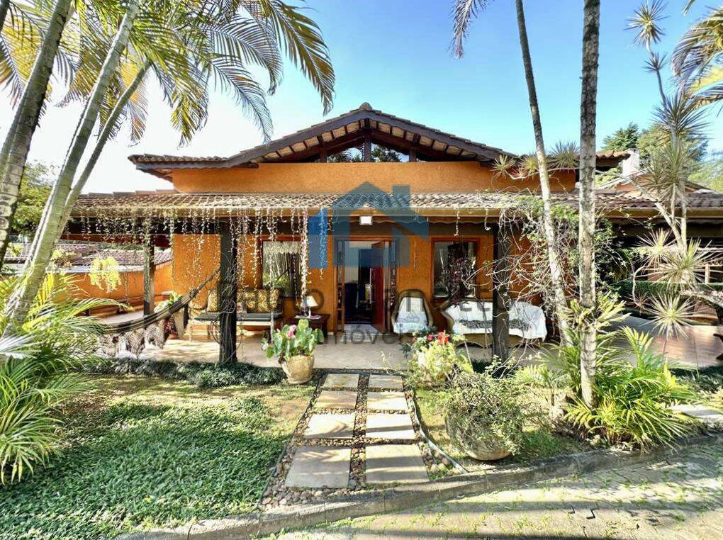 Casa de Condomínio à venda com 3 quartos, 503m² - Foto 2