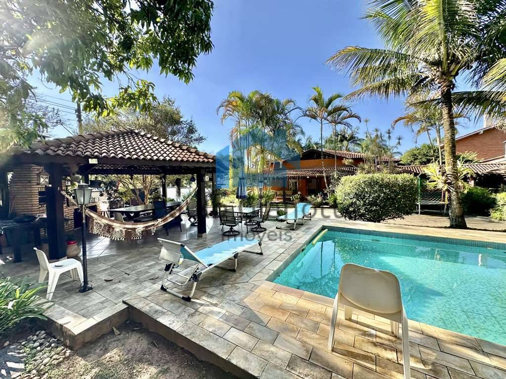 Casa de Condomínio à venda com 3 quartos, 503m² - Foto 40