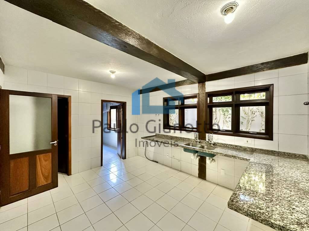 Casa de Condomínio à venda com 5 quartos, 321m² - Foto 17