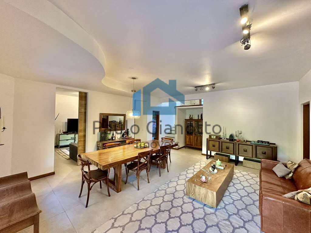 Casa de Condomínio à venda com 3 quartos, 355m² - Foto 10