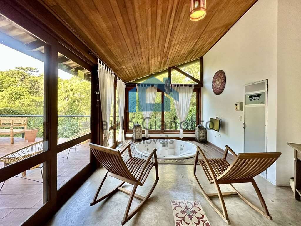Casa de Condomínio à venda com 3 quartos, 355m² - Foto 29