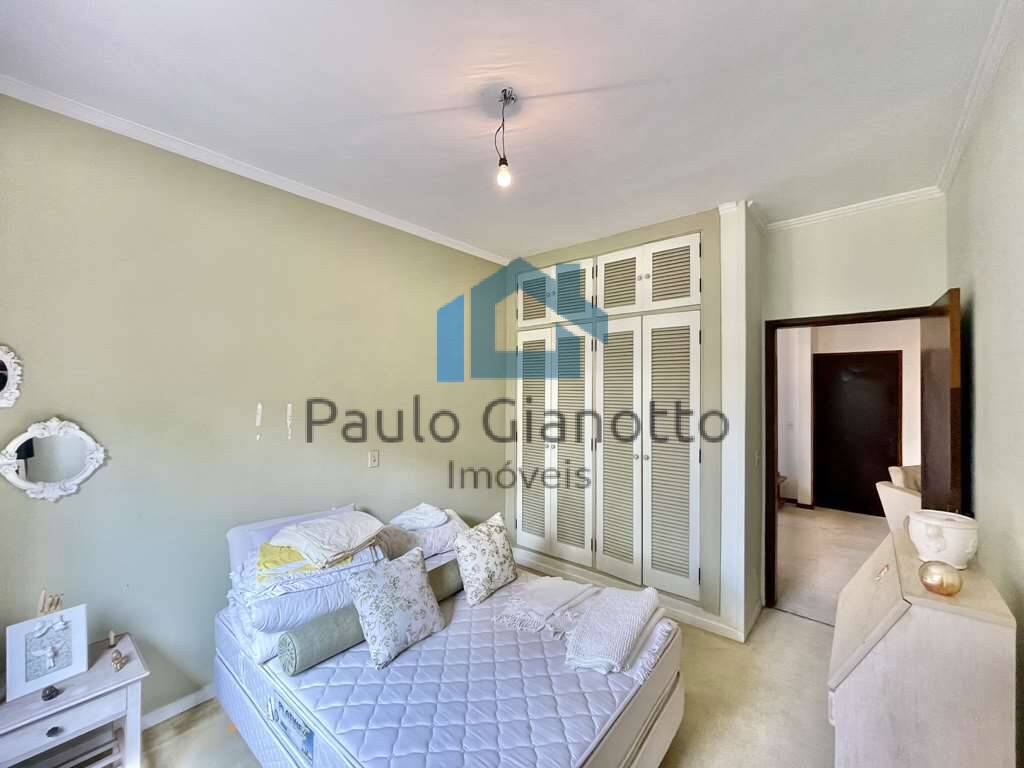 Casa de Condomínio à venda com 3 quartos, 398m² - Foto 33
