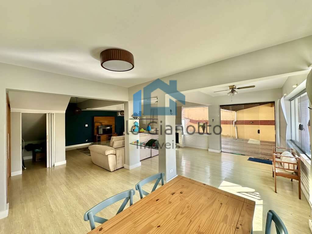 Casa de Condomínio à venda e aluguel com 5 quartos, 650m² - Foto 36