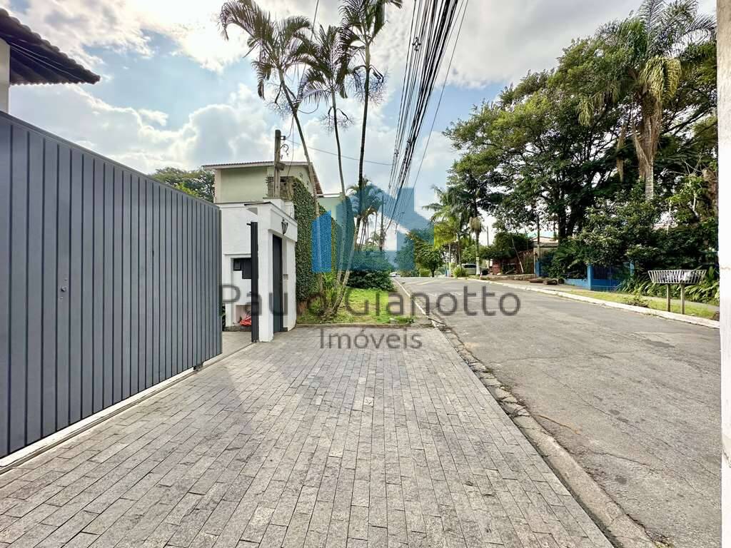 Casa à venda com 4 quartos, 432m² - Foto 2