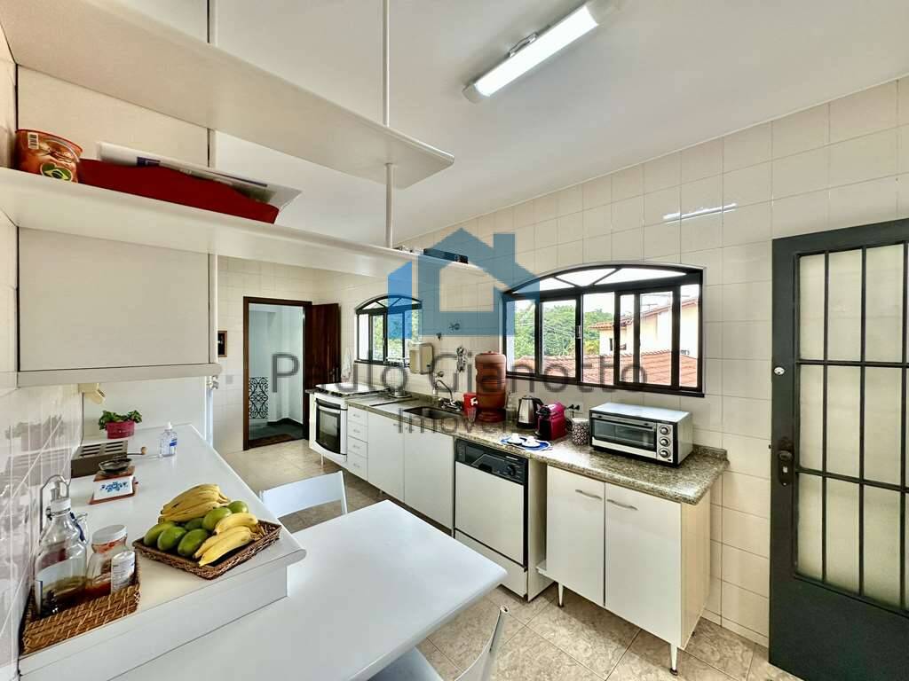 Casa à venda com 4 quartos, 432m² - Foto 47