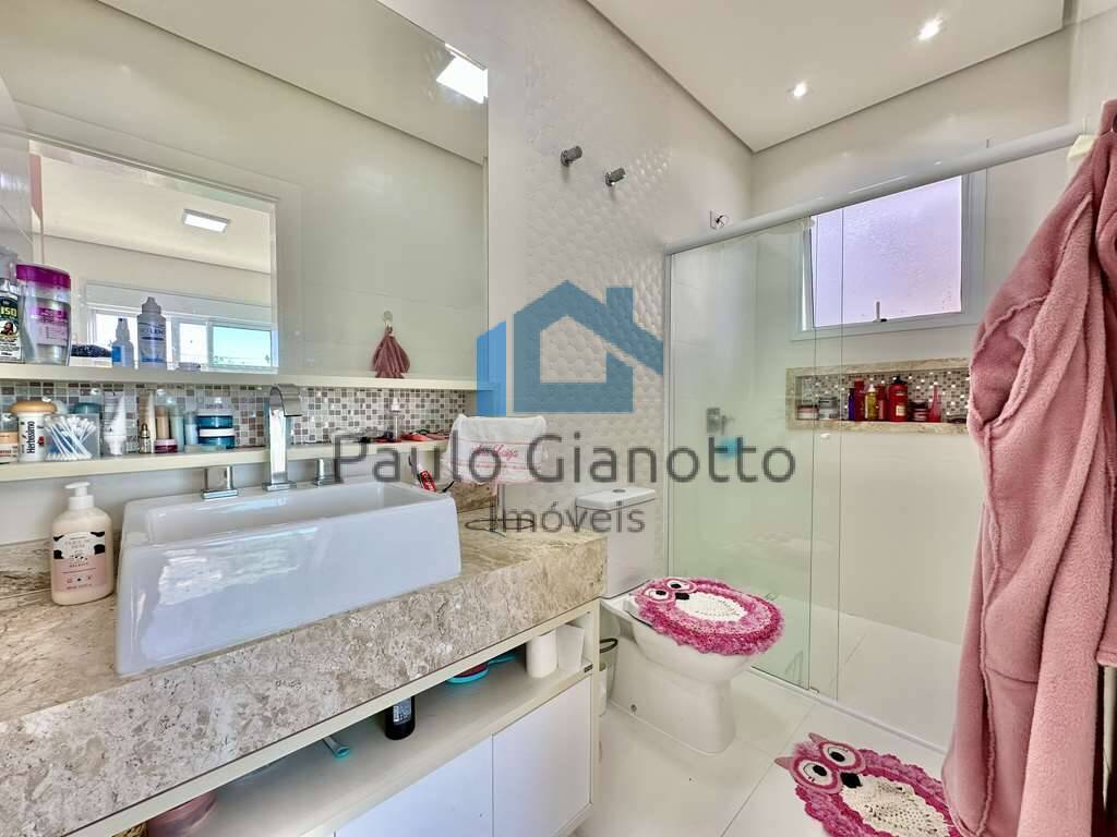 Casa de Condomínio à venda com 3 quartos, 382m² - Foto 30