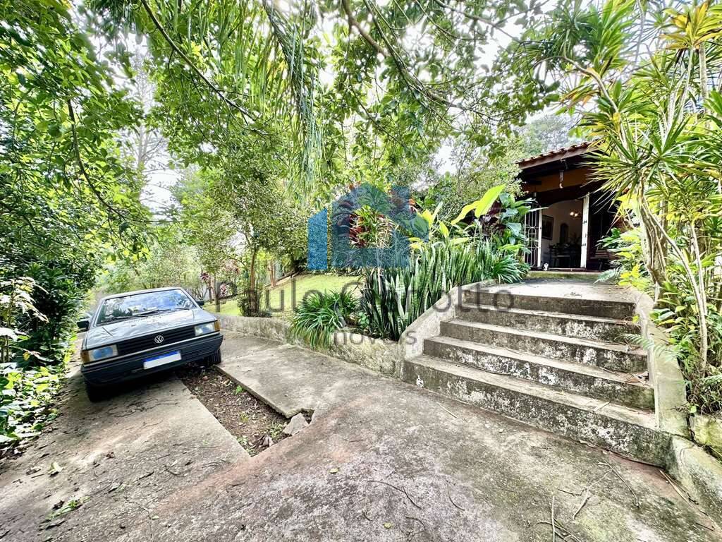 Casa à venda com 3 quartos, 233m² - Foto 4