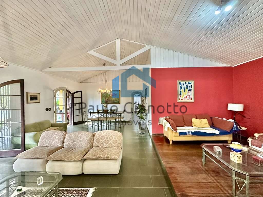 Casa à venda com 3 quartos, 233m² - Foto 16