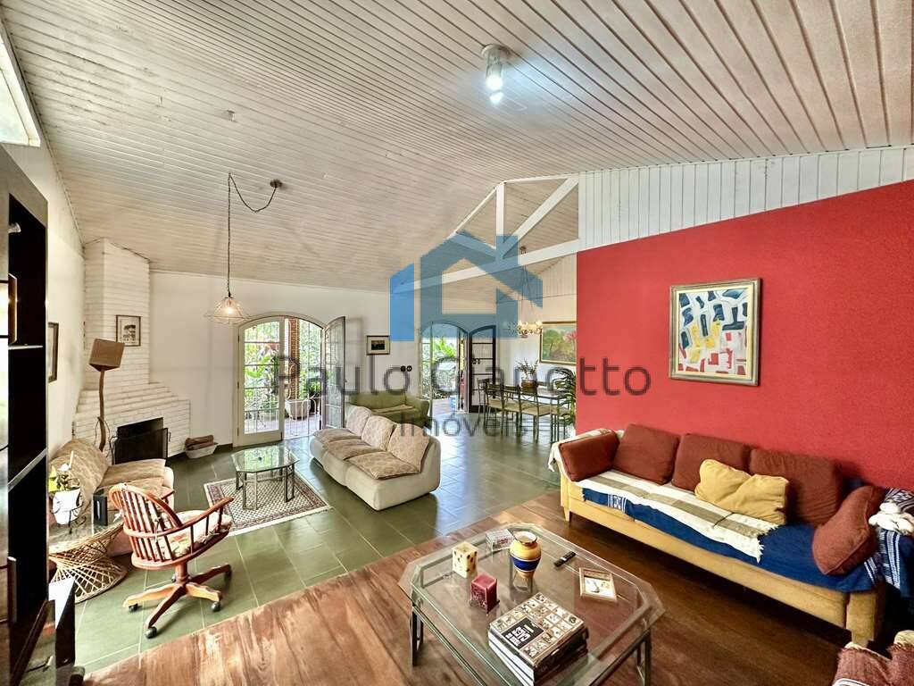 Casa à venda com 3 quartos, 233m² - Foto 14
