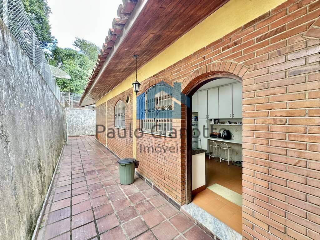 Casa à venda com 3 quartos, 233m² - Foto 21